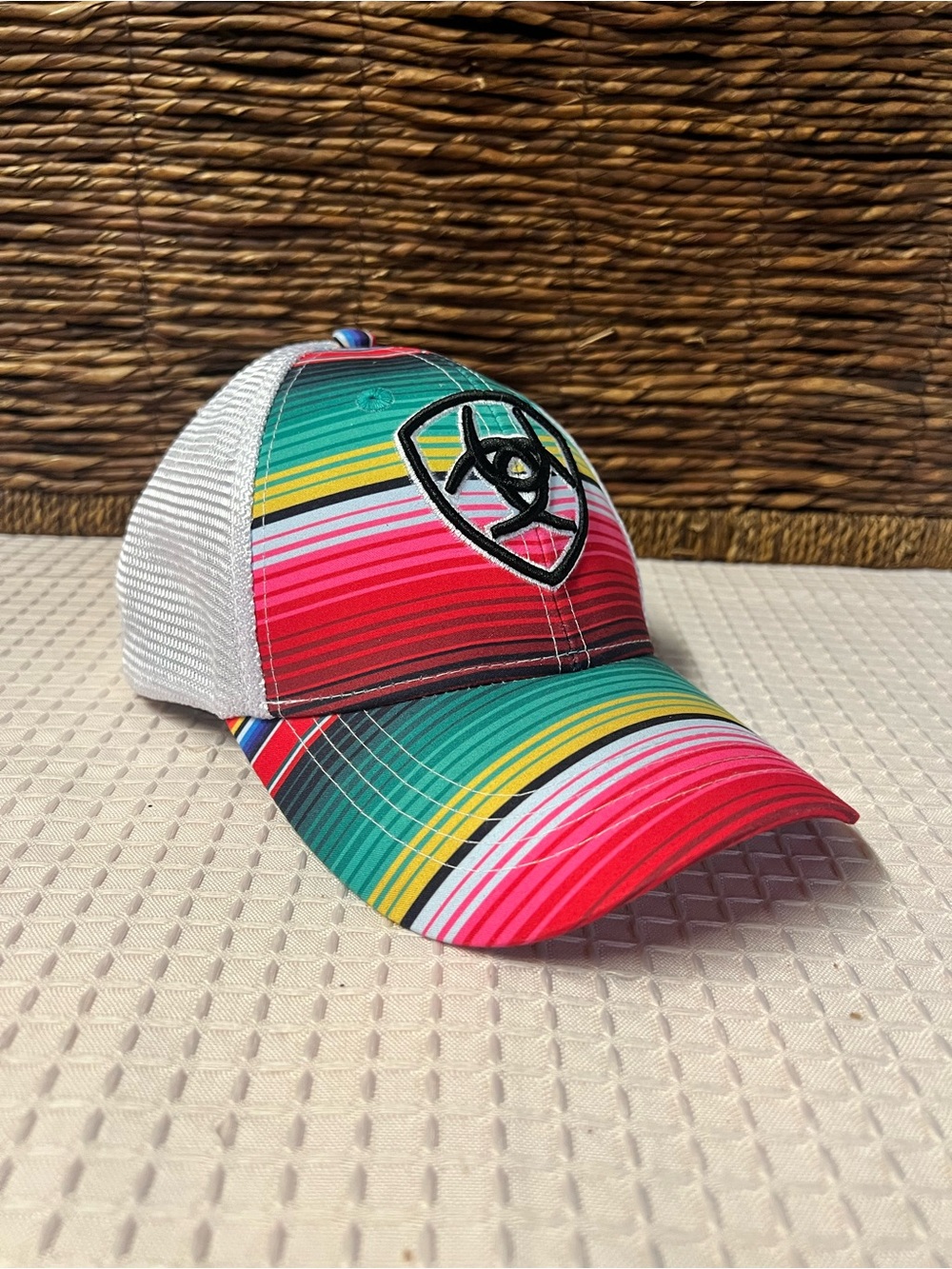Ariat Serape Aztec Women’s Adjustable Trucker Hat Ball Cap NWOT